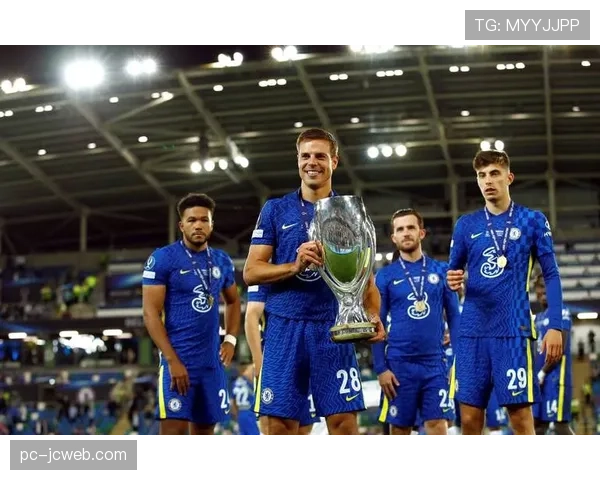 数据预测：布伦特福德与水晶宫的保级六分战双方胜率持平